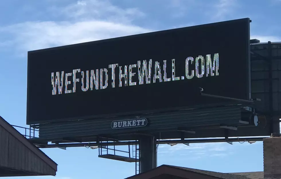 Wall Funding Billboard in Amarillo, Texas is Raising Eyebrows