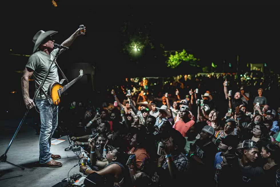 Texas Country Music Sensation Kevin Fowler Returns Home to Play The Lumberyard