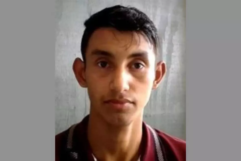 FBI Dallas Issues $15,000 Reward for Fugitive Who Attacked Agents