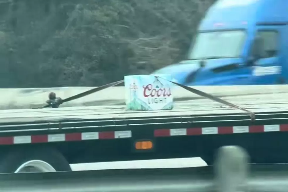 This Giant Texas Trailer Haul Is the Most Texas Thing Ever