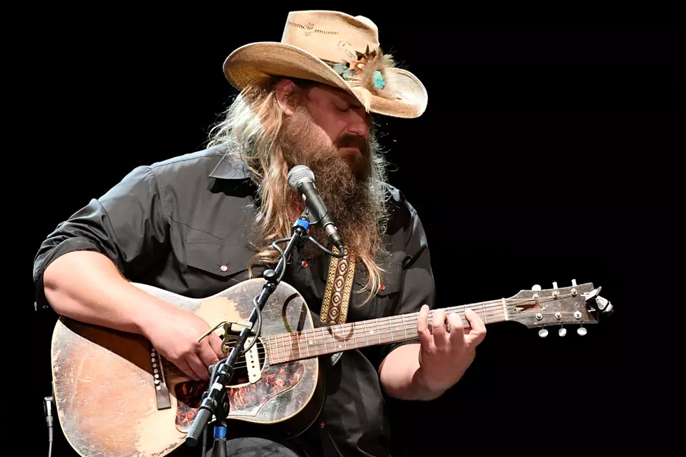 Chris Stapleton Performs ‘Either Way’ on ‘The Voice’ Season 12 Finale