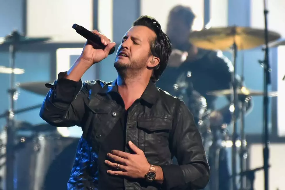 How Does the CMA Awards Voting Work?